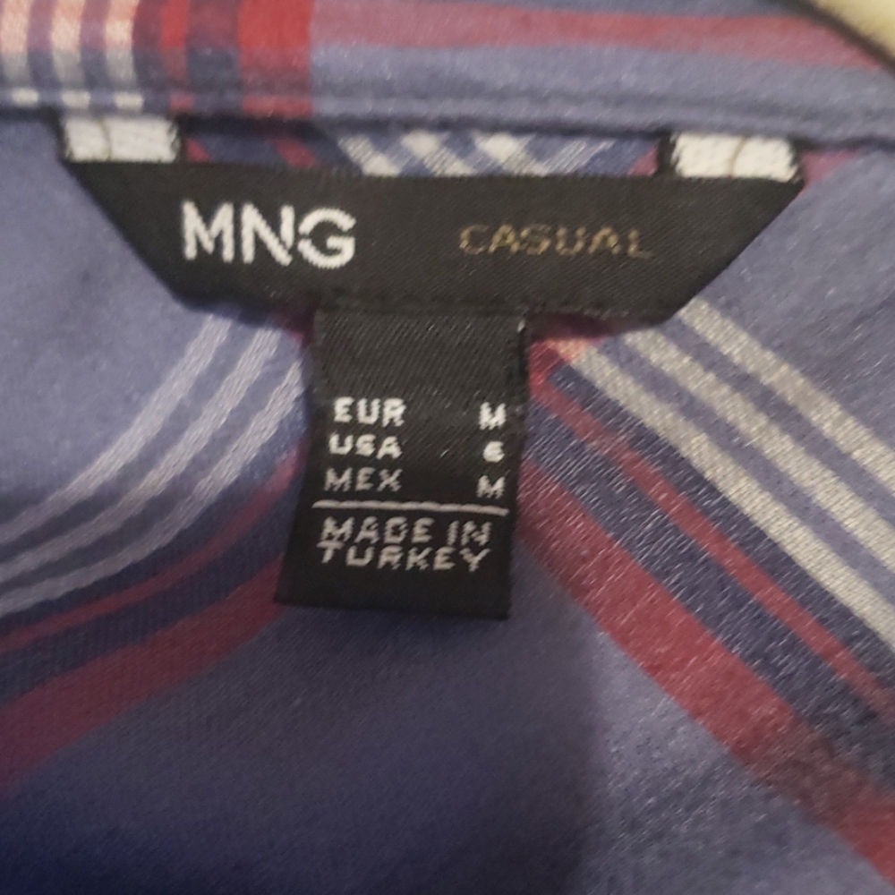 Chiffon button down top - Picture 2 of 2